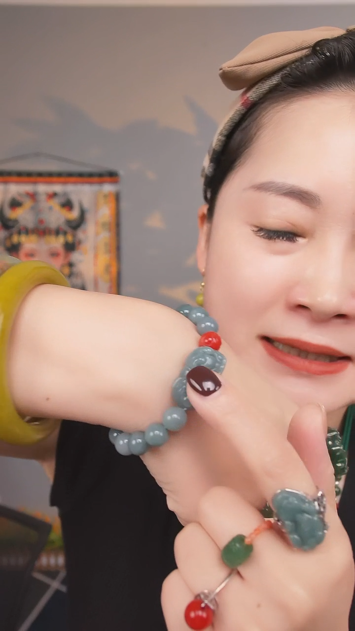 未镶嵌把件翡翠小**快貔貅多样性发货一件 