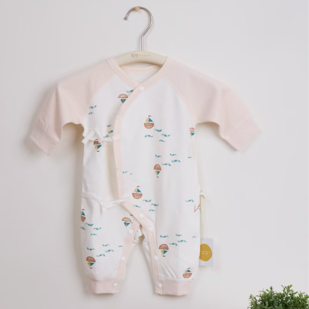 雅赞  秋款蝴蝶衣 适合【0-3个月】月宝宝使用