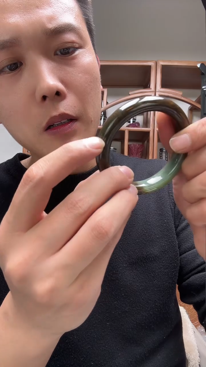 未镶嵌手链和田玉和田玉多样性发其一p-28