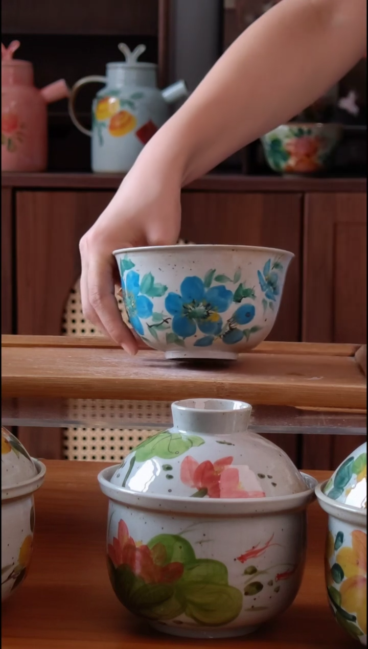 碟景德镇手绘釉下五彩餐具