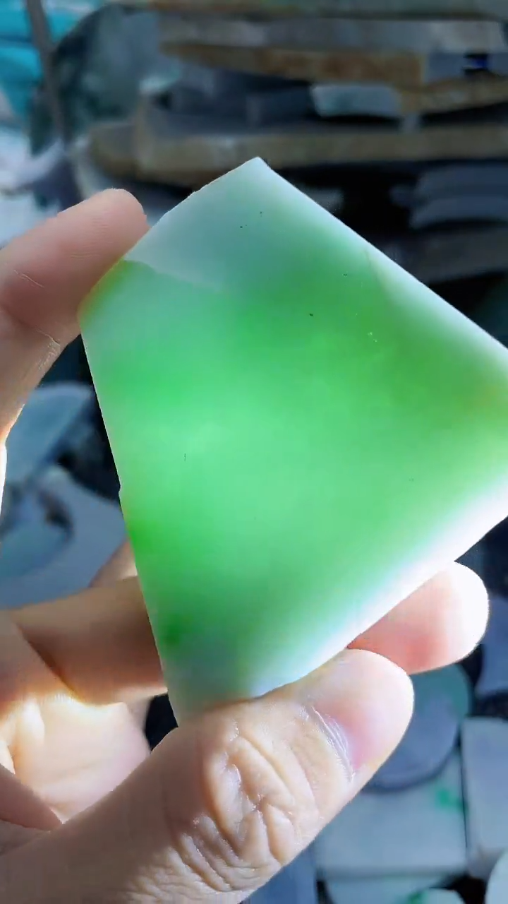 裸石翡翠天然A货翡翠板料