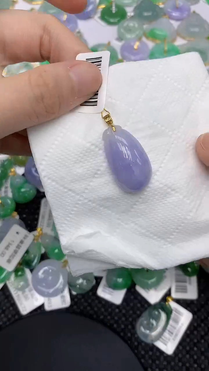 颈饰18K金镶嵌翡翠11111111