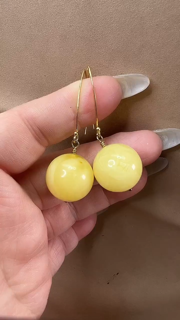 琥珀颈饰未镶嵌耳环
