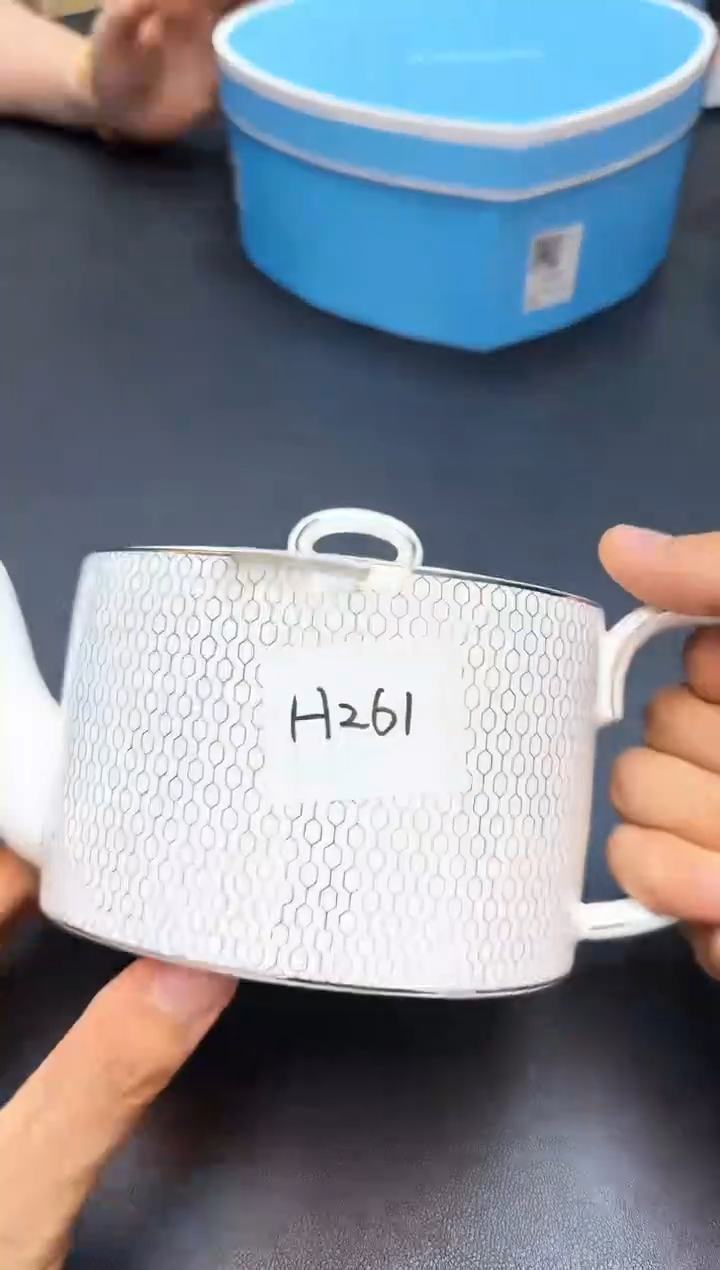 瓷片全新正品一件不留@@F861