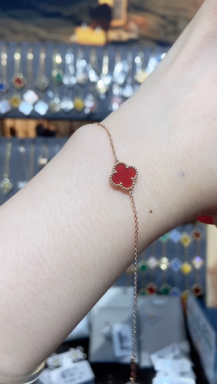 玛瑙/玉髓手链18K金镶嵌玛瑙K玫小单花