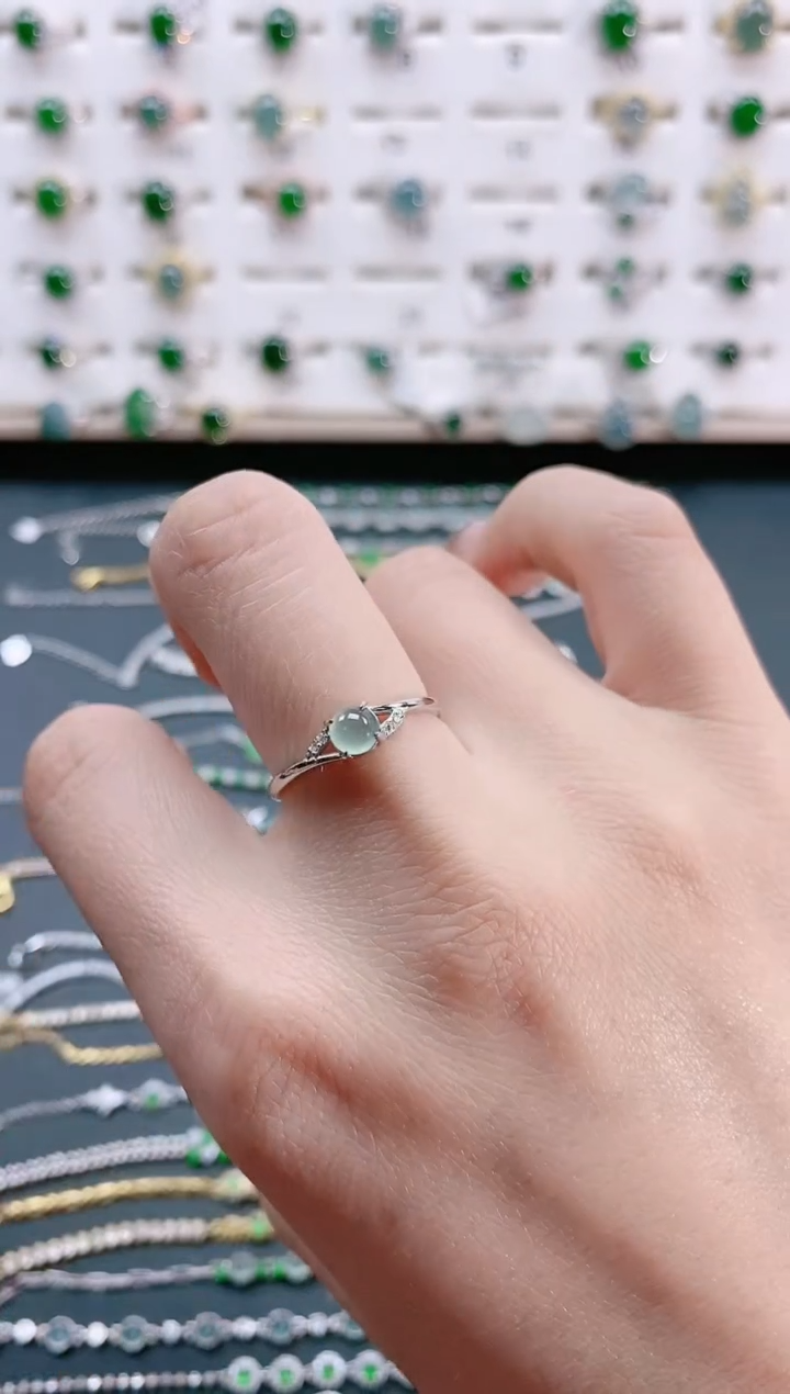 【闪购商品】翡翠戒指银S925镶嵌天然翡翠