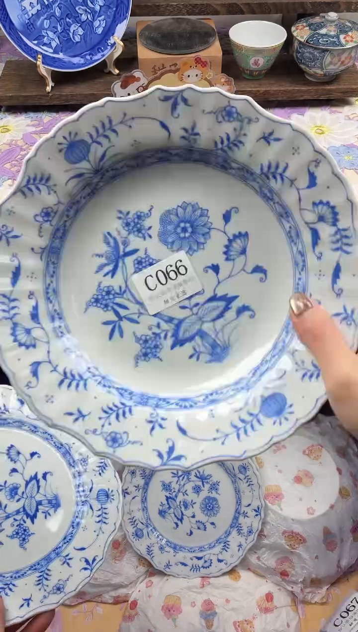 瓷片脱***狗                C066