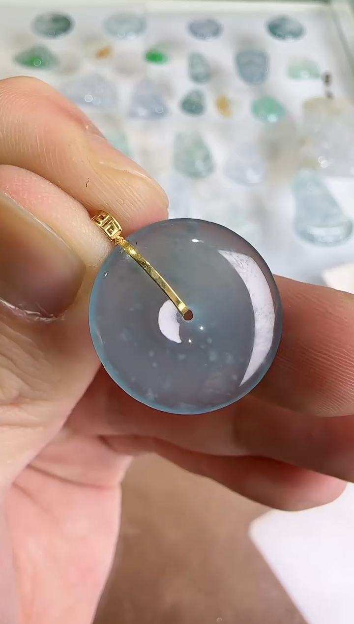 【闪购商品】翡翠吊坠(不含链)18K金镶嵌 多样性发货