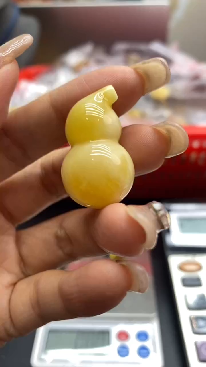 琥珀未镶嵌珠宝奇石1889