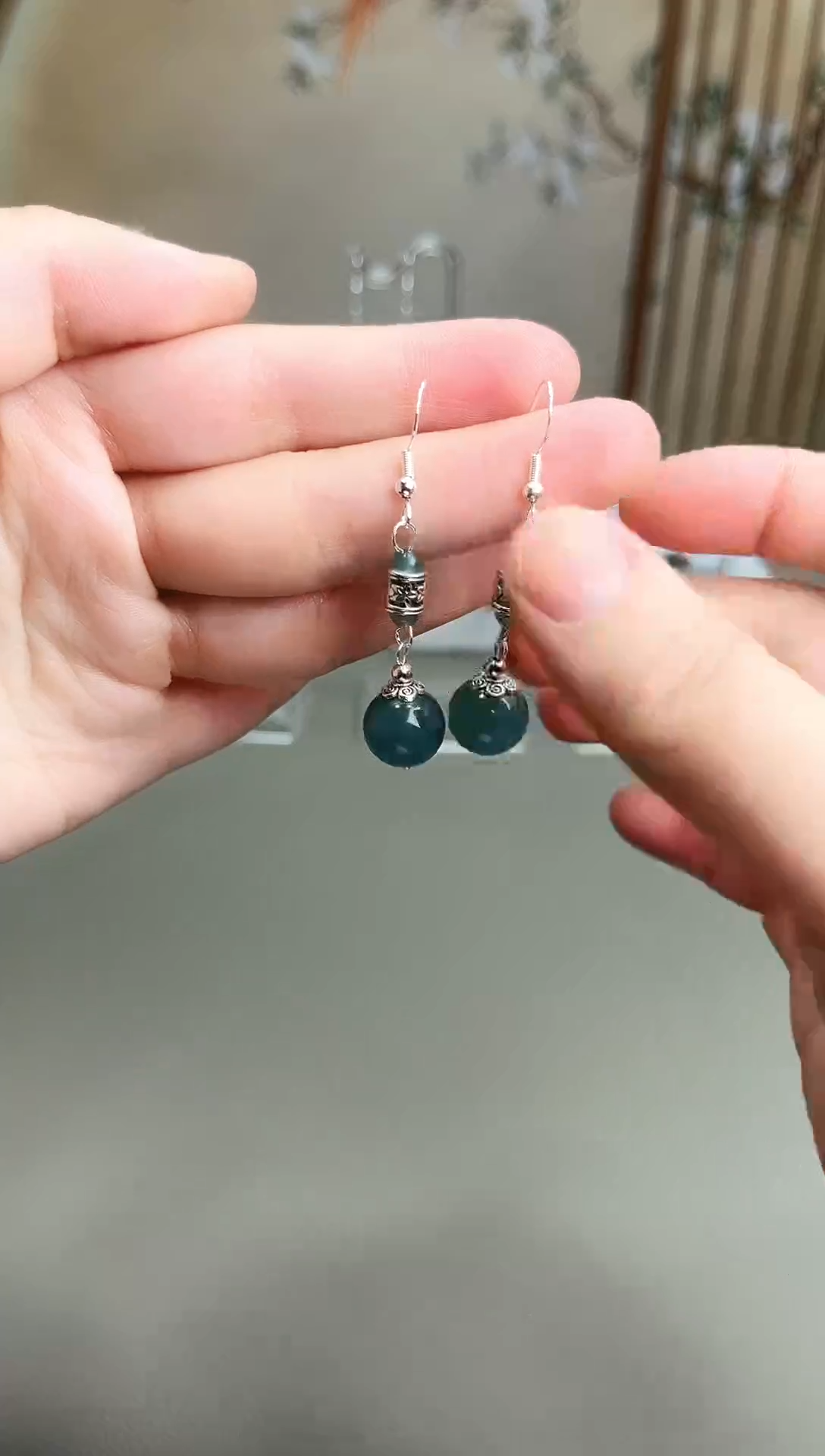 未镶嵌石英质玉（天山翠）耳饰420