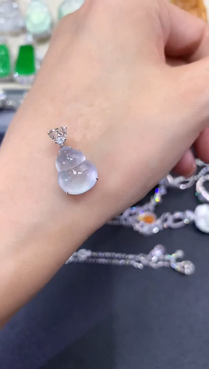 【闪购商品】翡翠18K金镶嵌吊坠(不含链)w43       