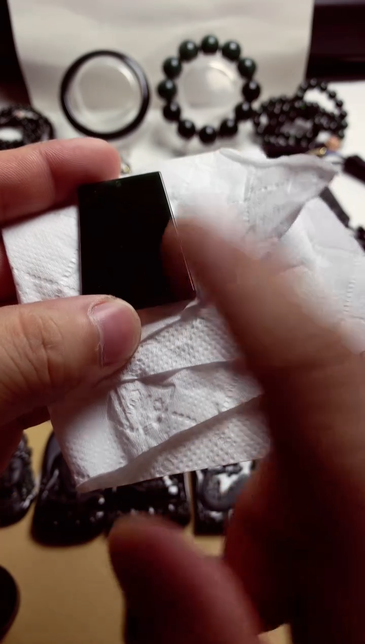 翡翠未镶嵌颈饰天然翡翠 A货吊坠