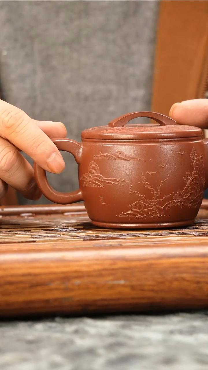 茶壶紫砂原矿龙血砂刻绘圆汉瓦180CC