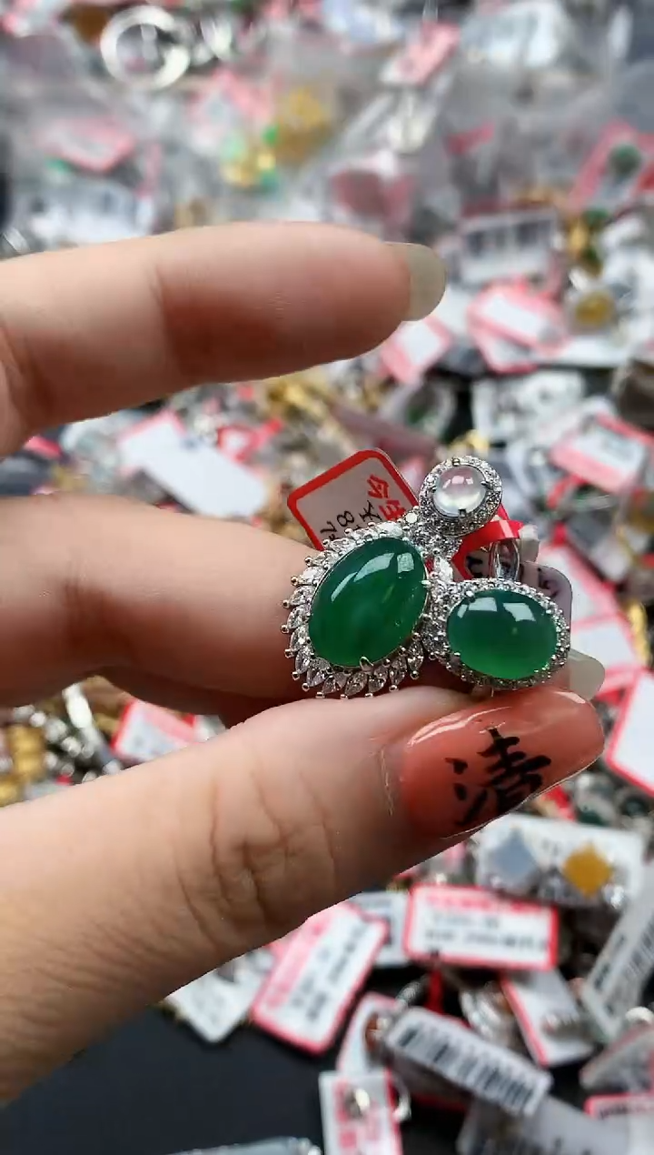 银S925镶嵌戒指翡翠天然A货缅甸翡翠