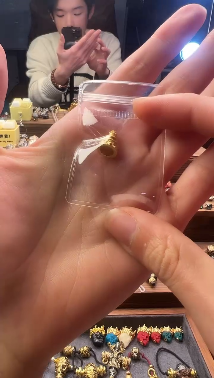 吊坠金刚菩提塔头