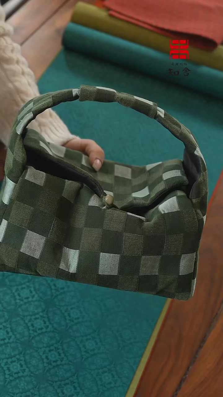 【闪购商品】旅行包、、、、、、