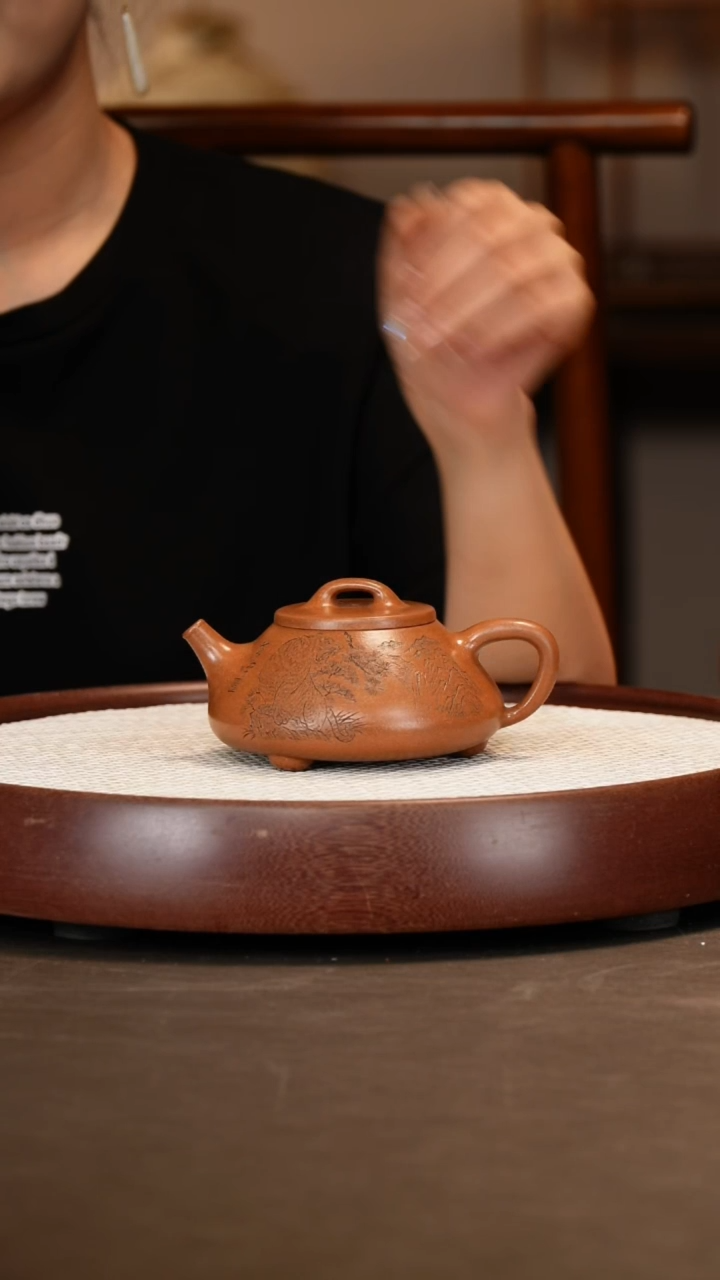 【邵忠源】顾氏石瓢 玉砂段320c+龙笔筒+龙杯