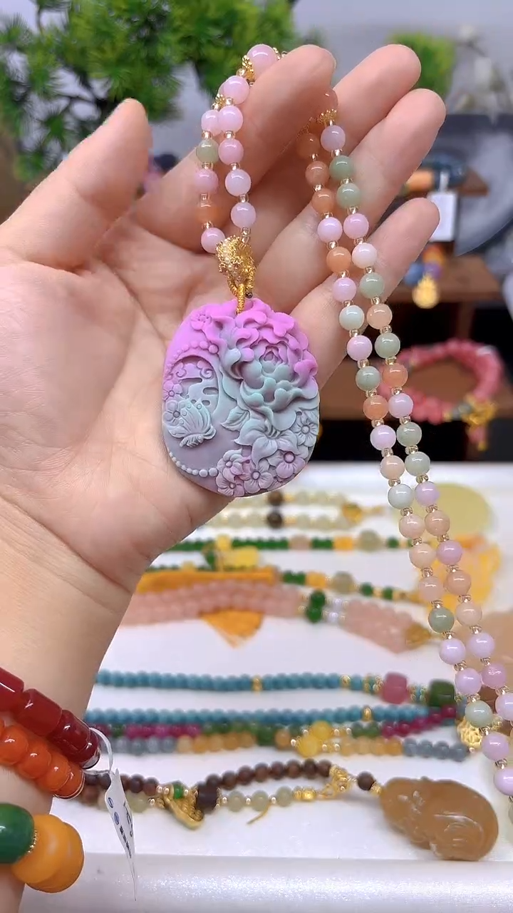 玛瑙/玉髓颈饰未镶嵌M382