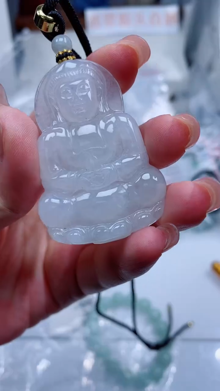 翡翠未镶嵌颈饰吊坠