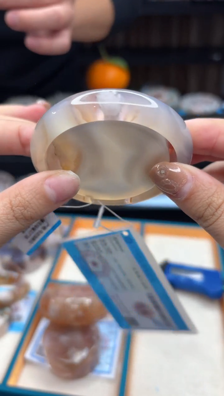 【闪购商品】石英质玉手镯未镶嵌165（54圈赠送镯心）