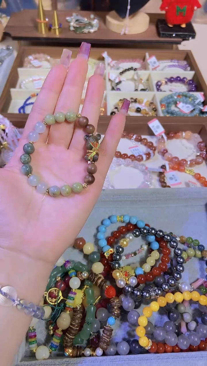 【闪购商品】淡水珍珠手绳银S925镶嵌小熊手串