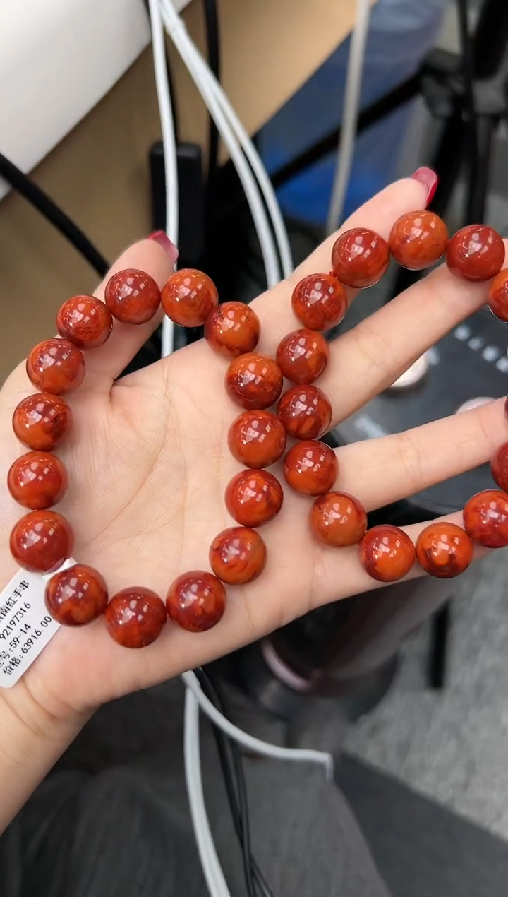 【闪购商品】南红玛瑙珠串未镶嵌多样发其一/14/92197316