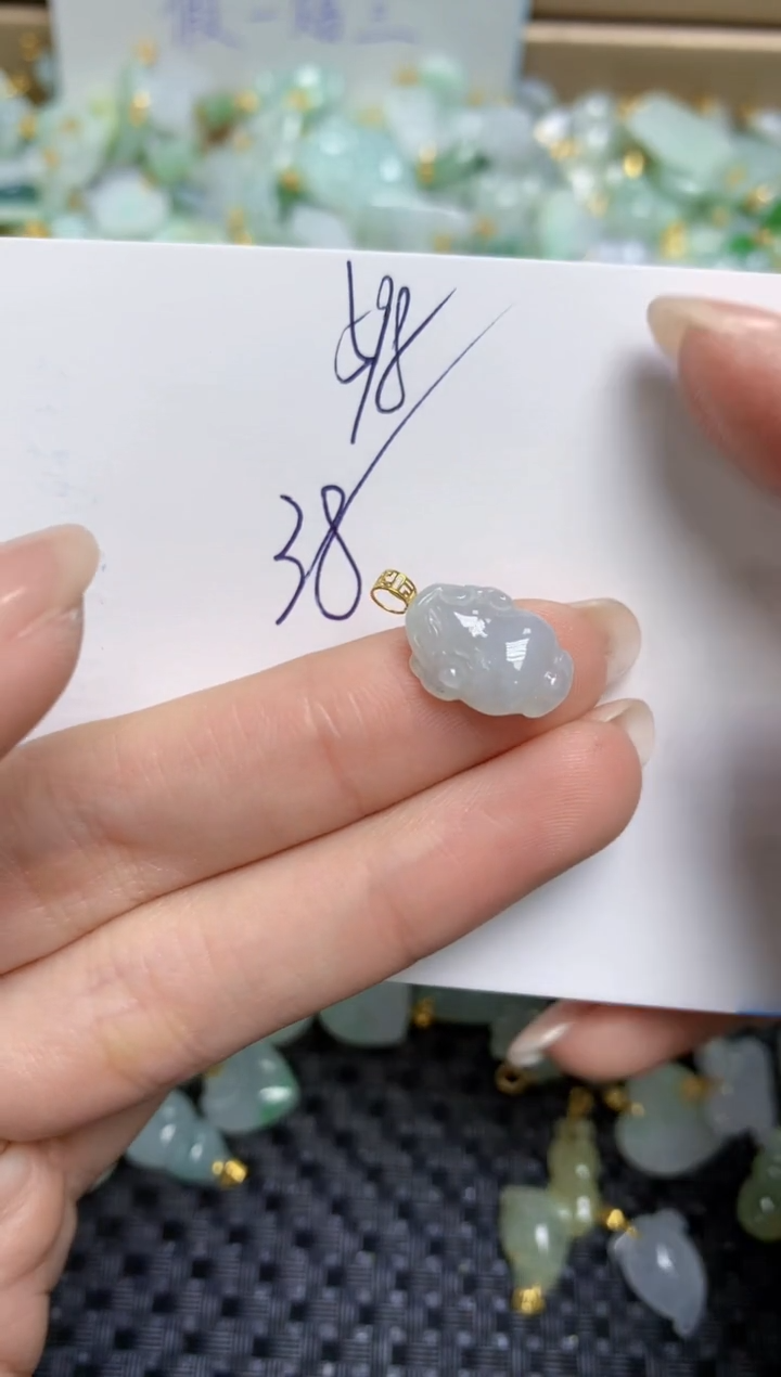 【闪购商品】翡翠颈饰18K金镶嵌天然缅甸A货翡翠