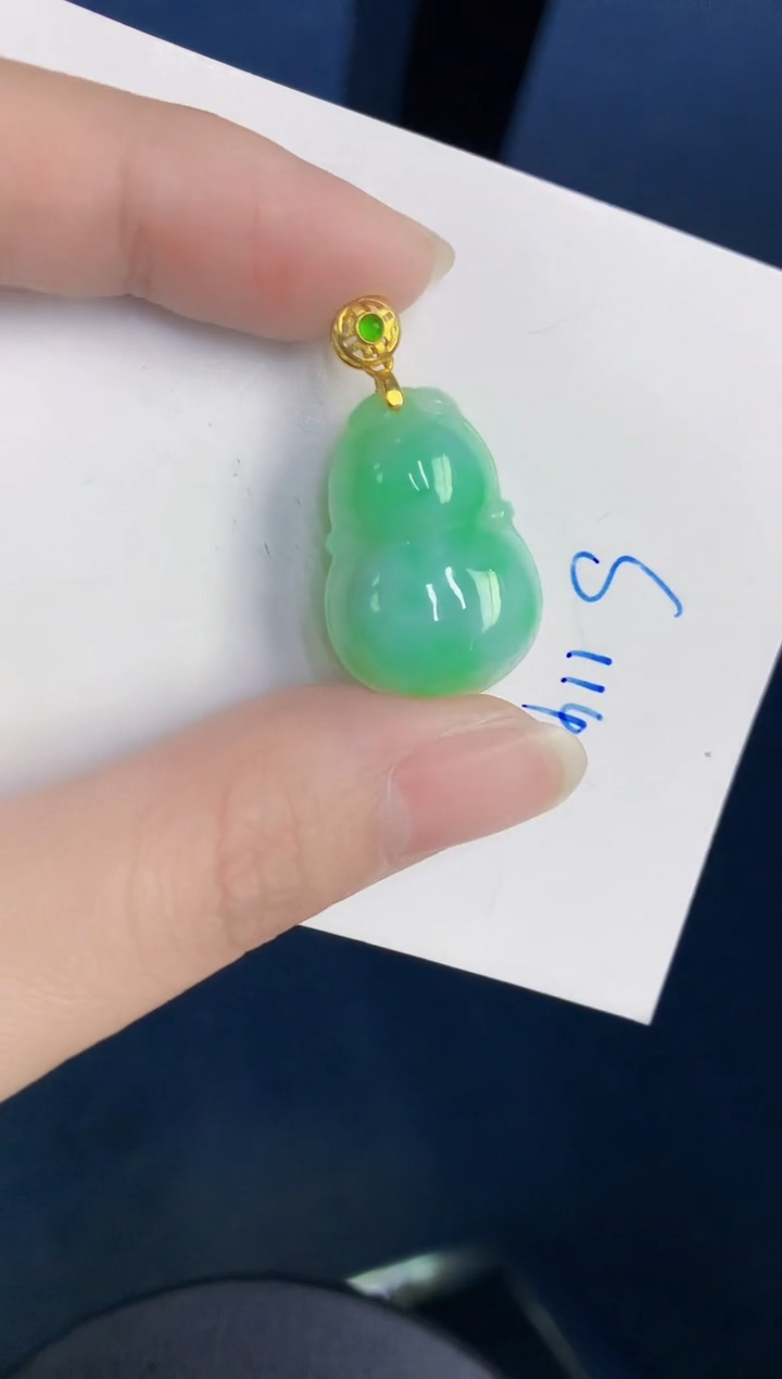 颈饰未镶嵌翡翠天然翡翠缅甸A货