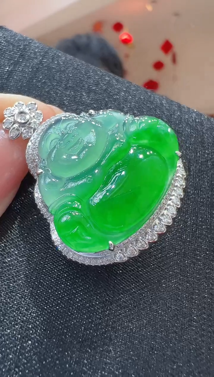 【闪购商品】翡翠吊坠(不含链)18K金镶嵌           