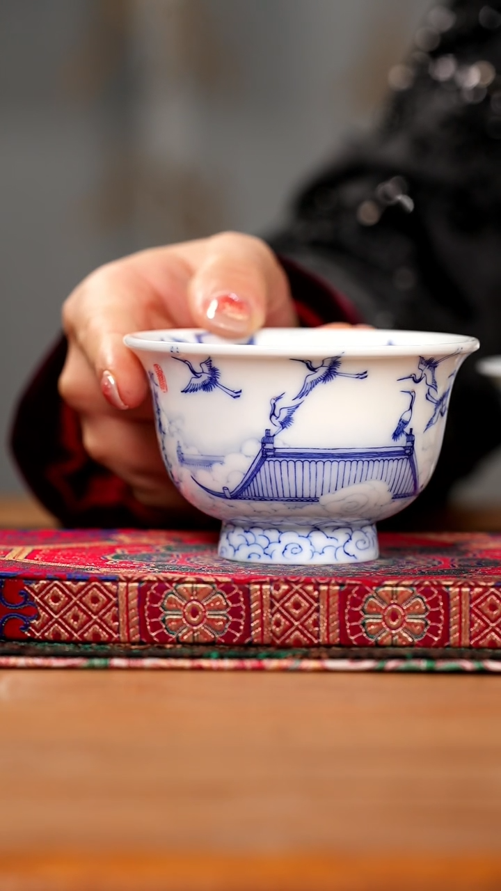 【闪购商品】瓷片画堂春······