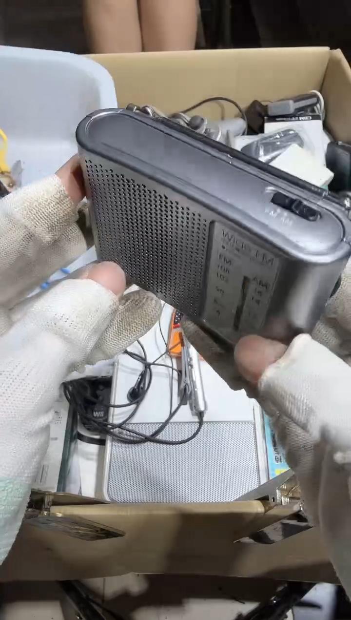 瓷片朱*平  499中古商品，瑕疵品，不保好坏。