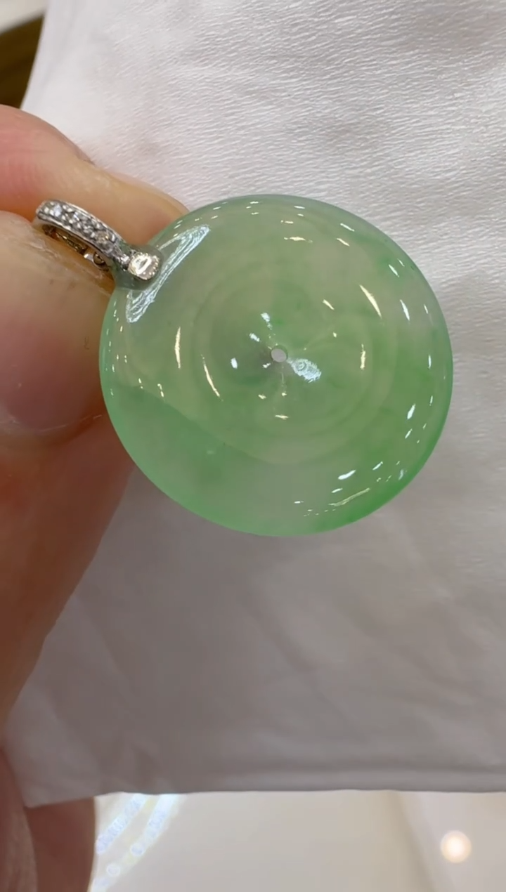 【闪购商品】翡翠吊坠(不含链)18K金镶嵌多样性团购发一件