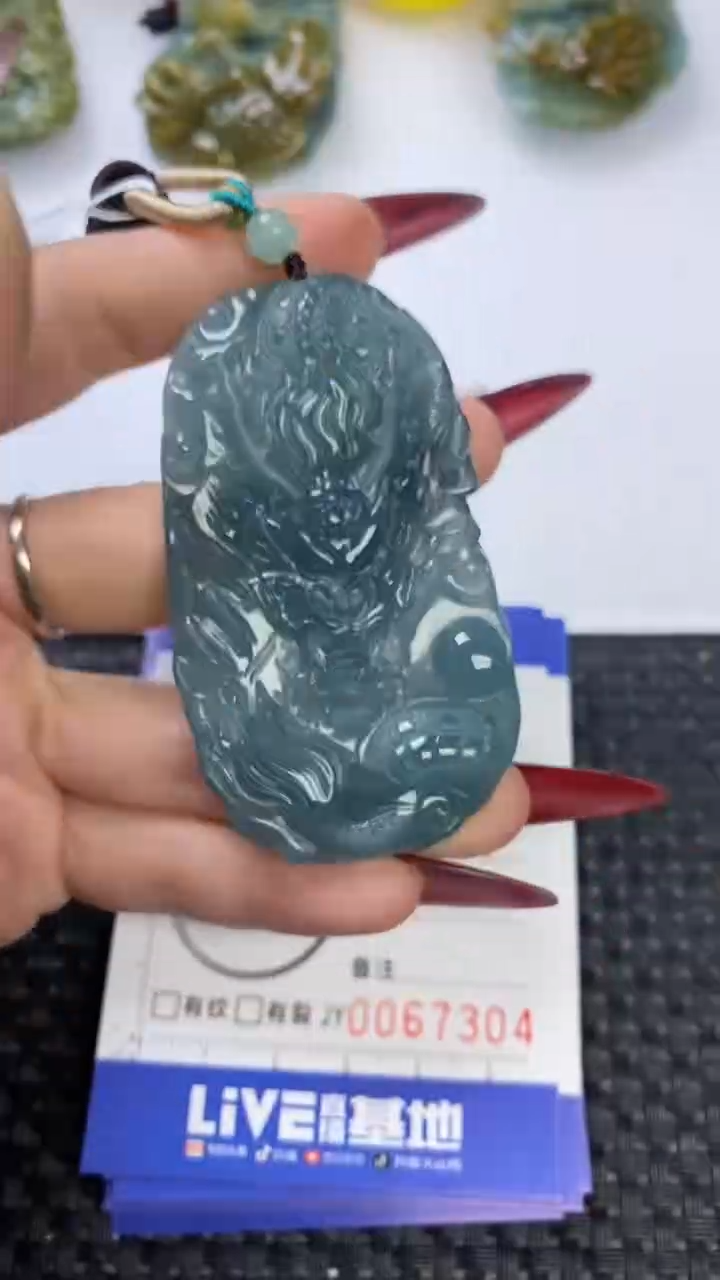 【闪购商品】翡翠颈饰未镶嵌1111111111111111