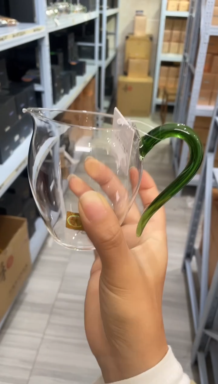 【闪购商品】怡然湖绿微瑕。。。。。