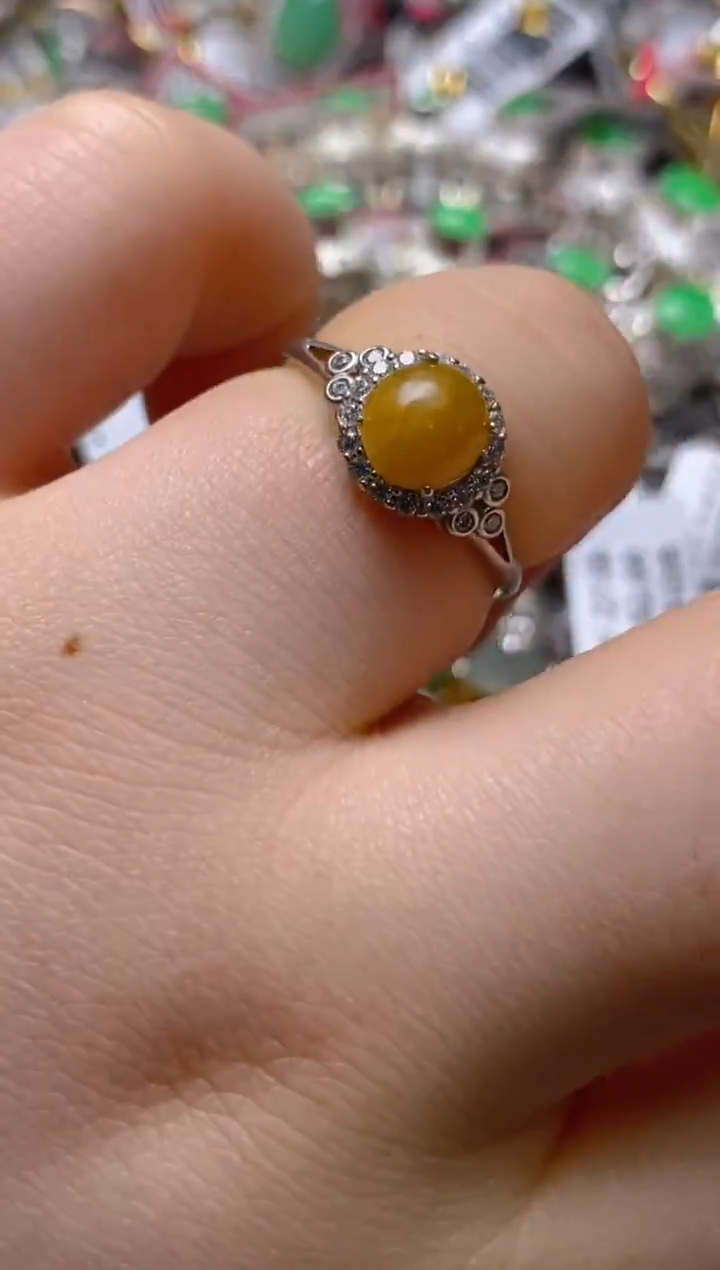 银S925镶嵌戒指翡翠百内无证书