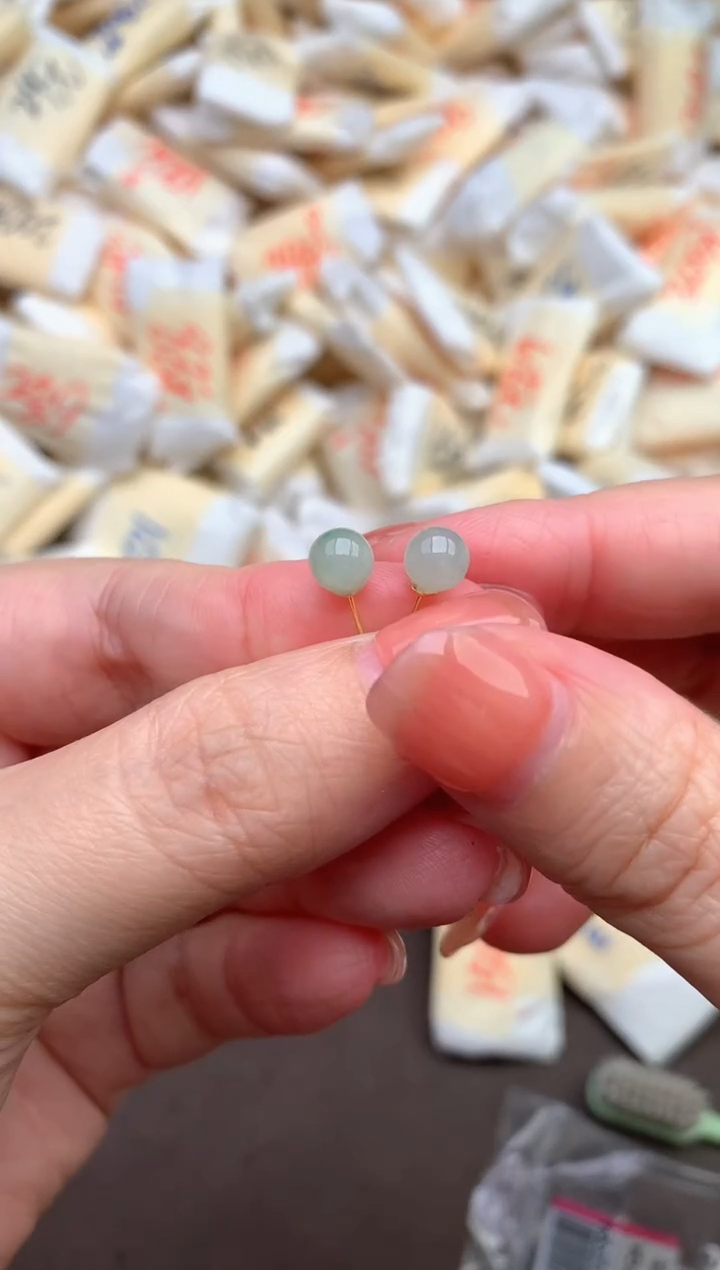 【闪购商品】翡翠耳饰18K金镶嵌—