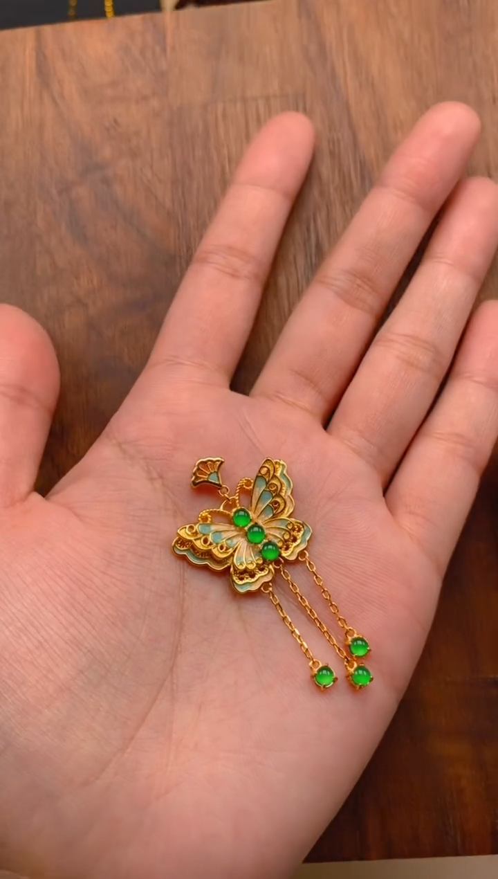 【闪购商品】翡翠吊坠(不含链)银S925镶嵌蝴蝶吊坠