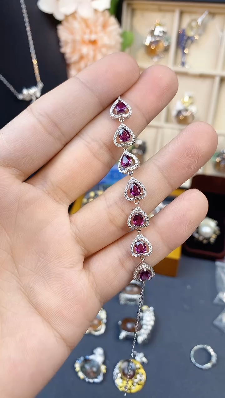 【闪购商品】石榴石手链银S925镶嵌带证书