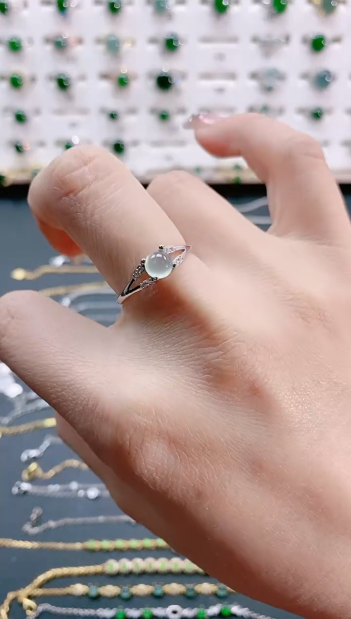 【闪购商品】翡翠戒指银S925镶嵌天然翡翠