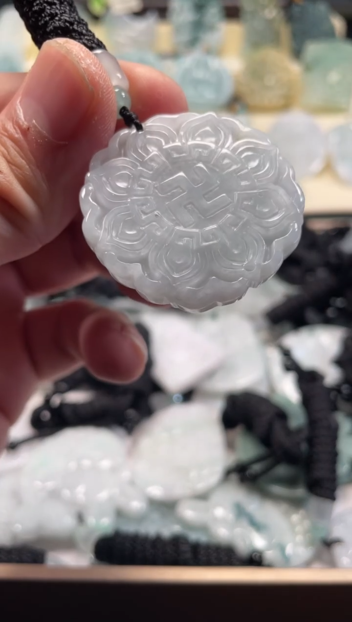 颈饰未镶嵌翡翠12/28/040