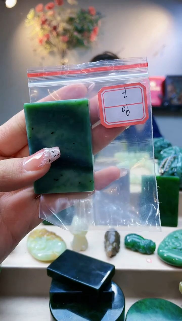 【闪购商品】和田玉挂件未镶嵌1