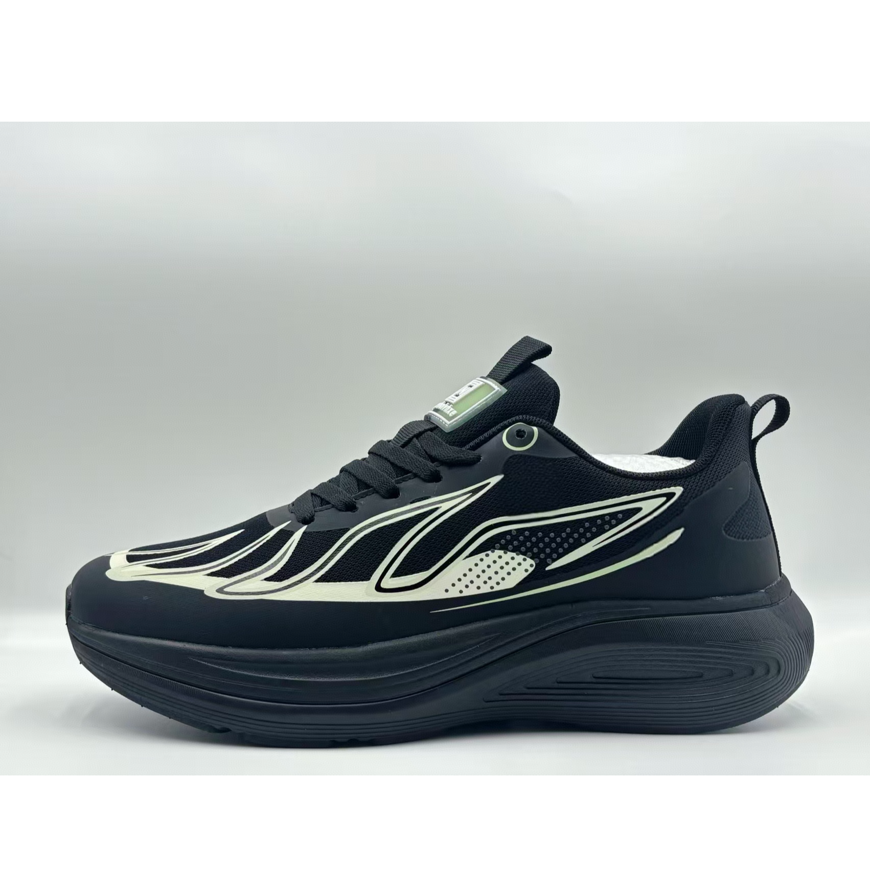 DS11005新款时尚休闲鞋