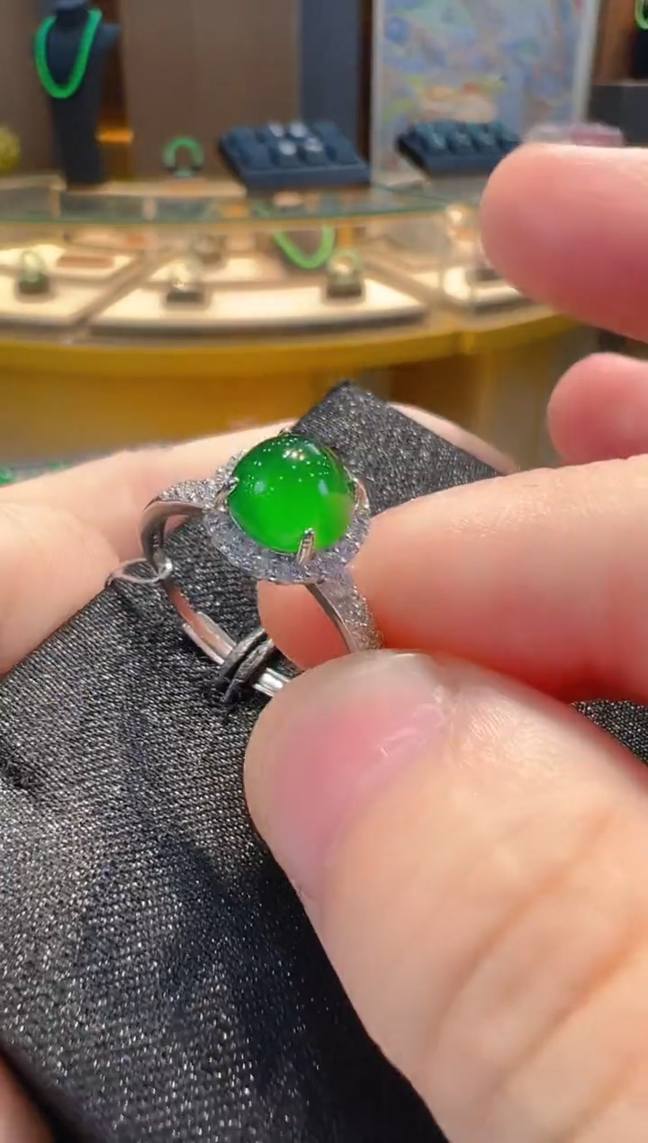 翡翠戒指银S925镶嵌多样性发其一