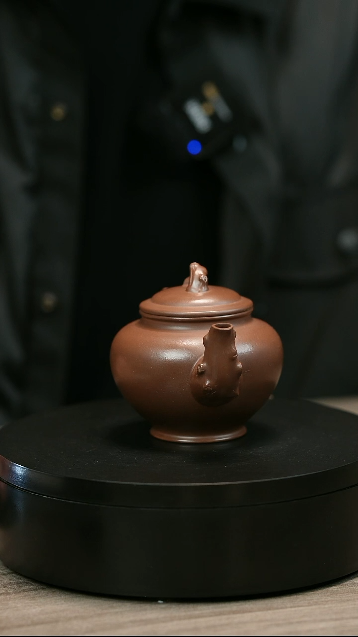 茶壶紫砂醉****花H2478赵信军底槽青光素报春