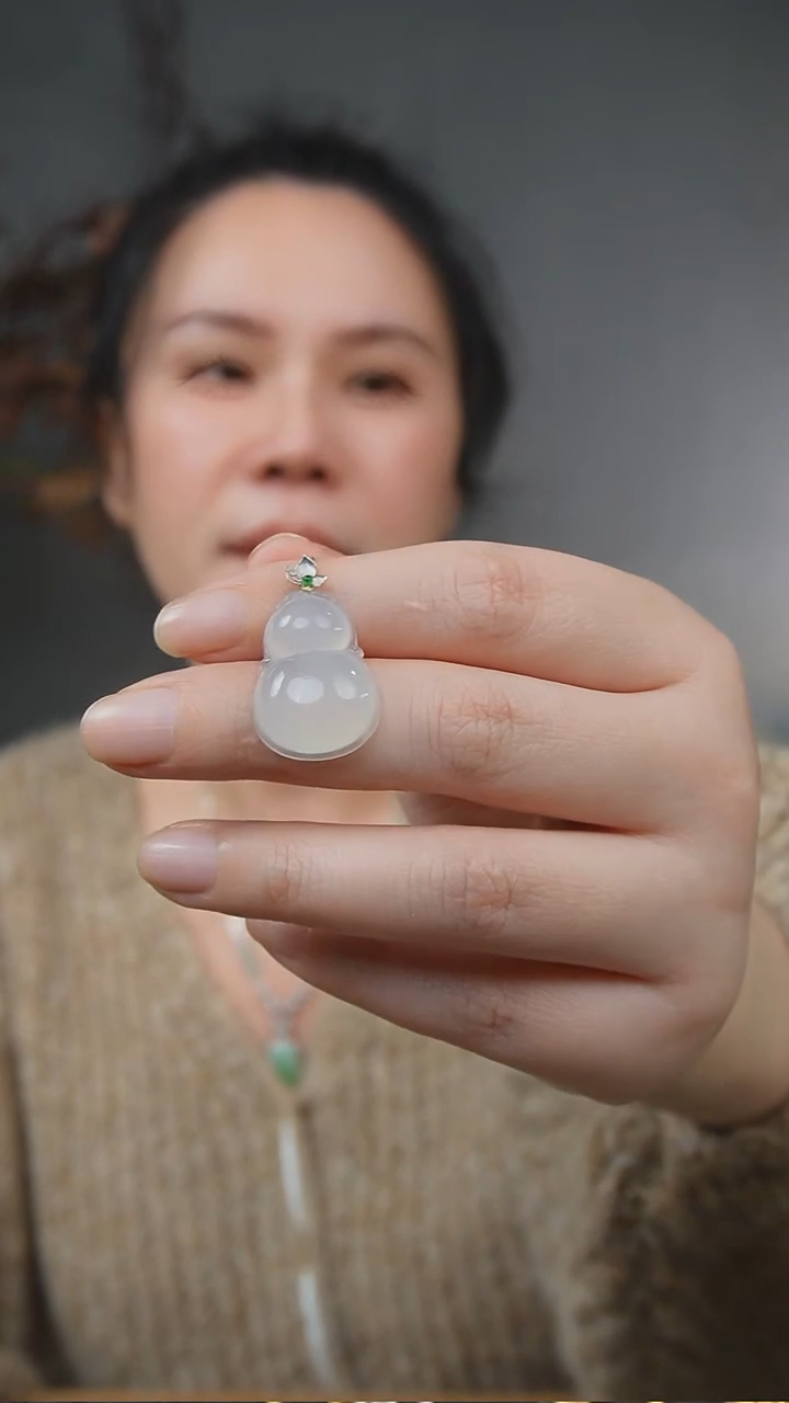 吊坠(不含链)18K金镶嵌翡翠天然缅甸翡翠吊坠