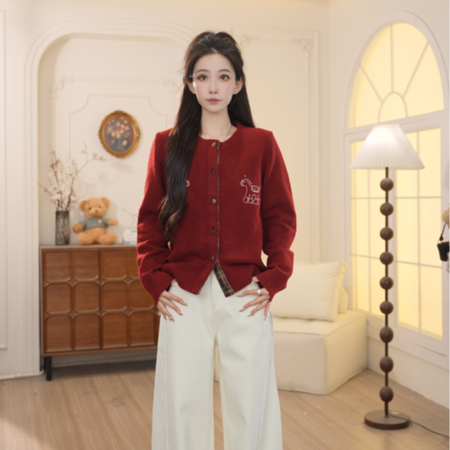 Basic House/百家好2026款早春时尚气质显瘦开衫毛衣女NCQ12