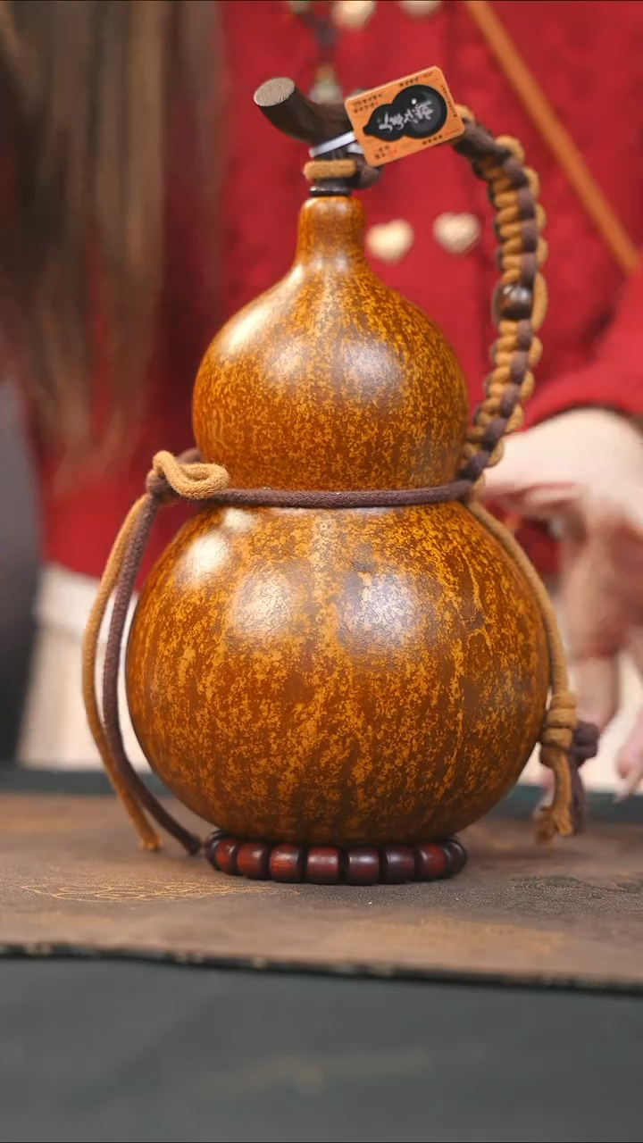 【闪购商品】WG141大漆酒葫芦不包手串及旋转底座