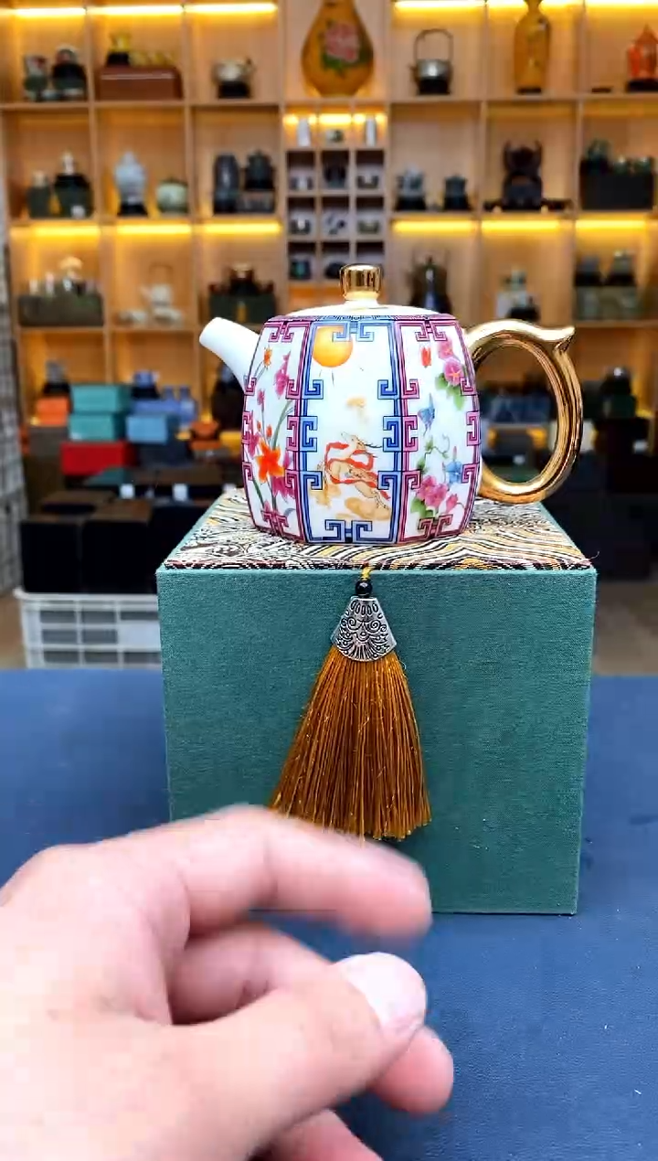 【闪购商品】撤柜高货，价格随便开@@ZH949