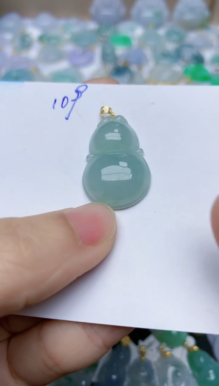 【闪购商品】翡翠颈饰18K金镶嵌天然翡翠A货    