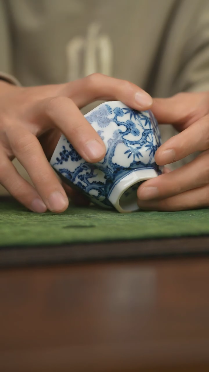 【闪购商品】杯柴窑青花破价福利